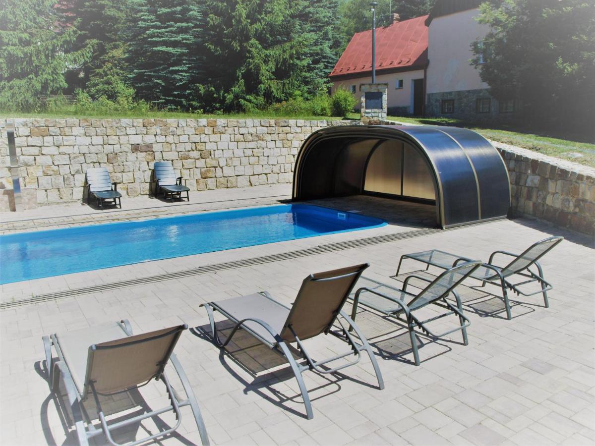 Guest House LUFT Sněžník Exterior foto